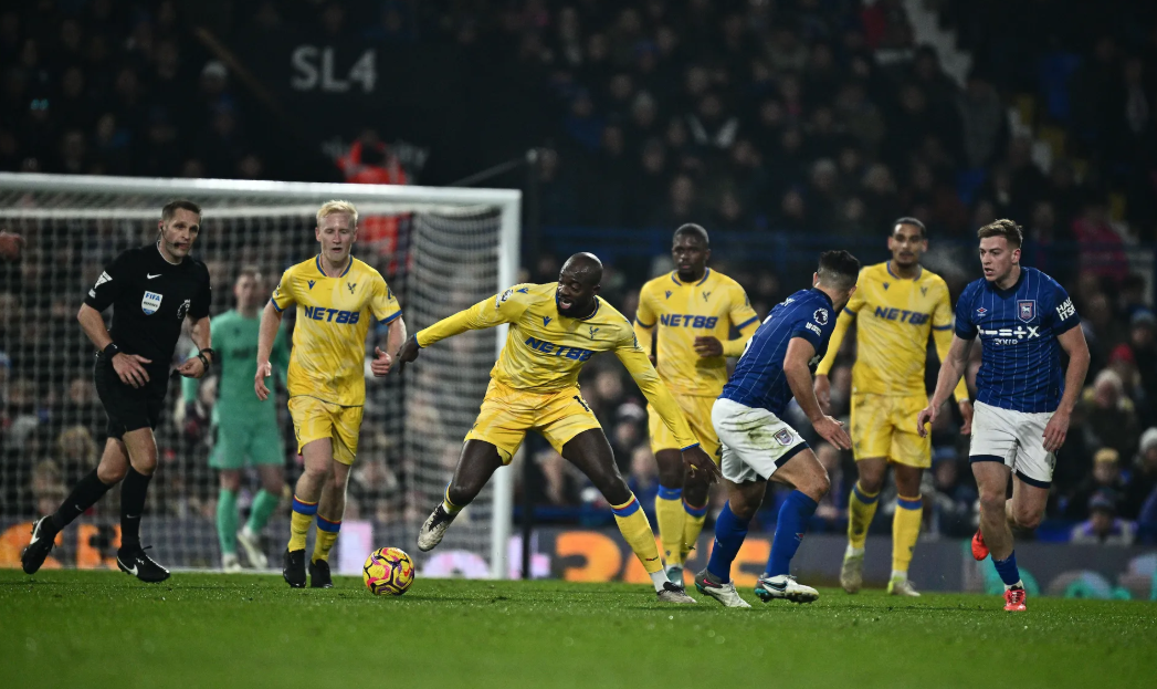 Ipswich Town vs Crystal Palace (02:30 – 04/12) | Xem lại trận đấu